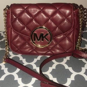 ❤️AUTHENTIC MICHAEL KORS CROSSBODY❤️
